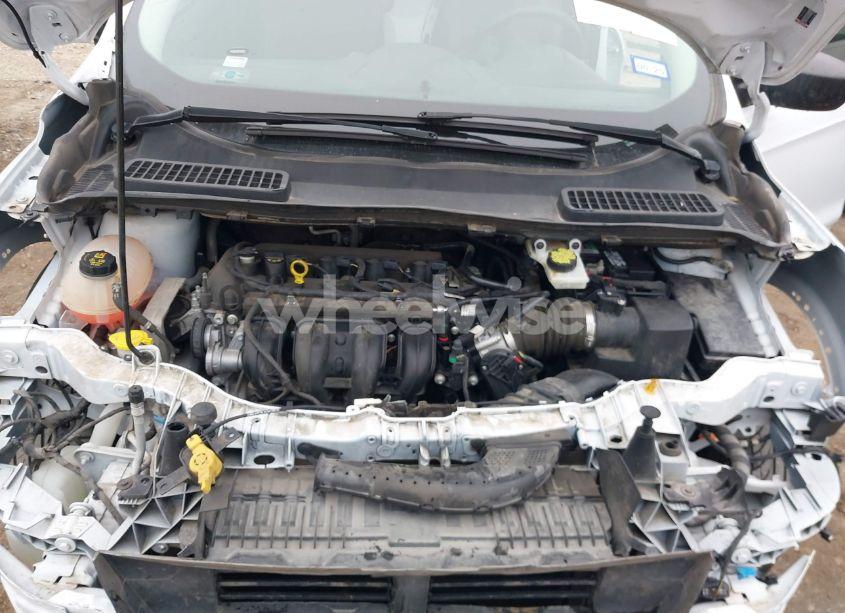 Photo 10 of 2019 Ford Escape (VIN 1FMCU0F75KUA17633)