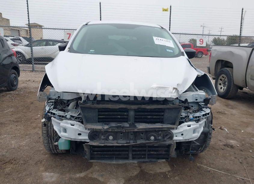 Photo 13 of 2019 Ford Escape (VIN 1FMCU0F75KUA17633)