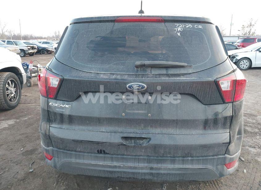 Photo 16 of 2019 Ford Escape S (VIN 1FMCU0F75KUA41169)