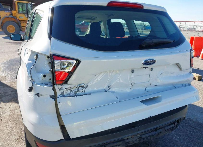 Photo 6 of 2019 Ford Escape S (VIN 1FMCU0F75KUB02987)