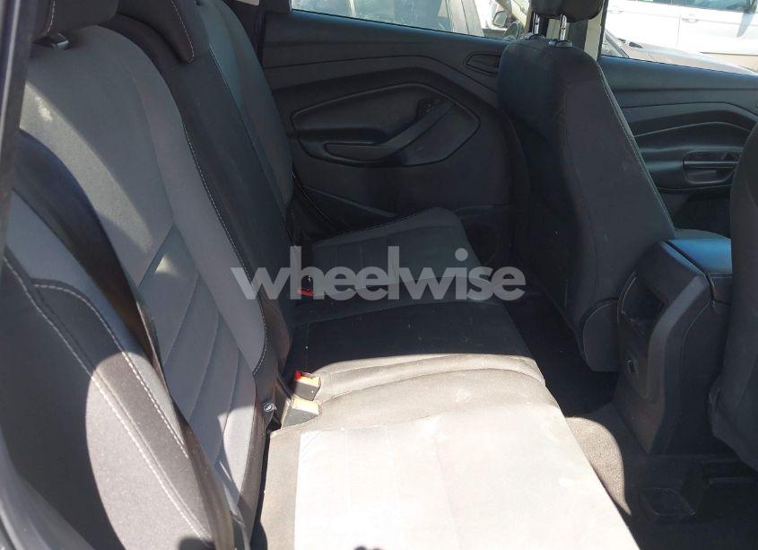 Photo 8 of 2019 Ford Escape S (VIN 1FMCU0F75KUB05551)