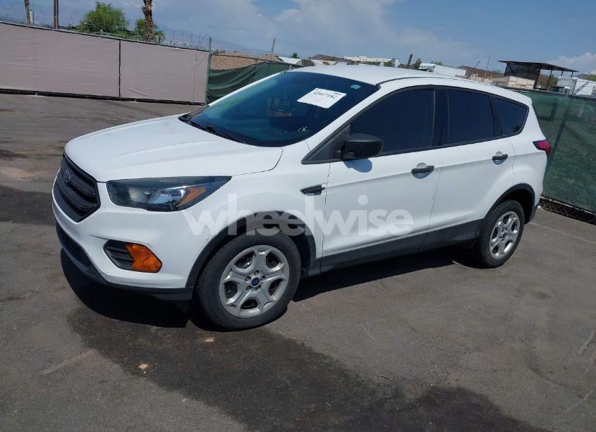 Photo 14 of 2019 Ford Escape S (VIN 1FMCU0F75KUB11723)