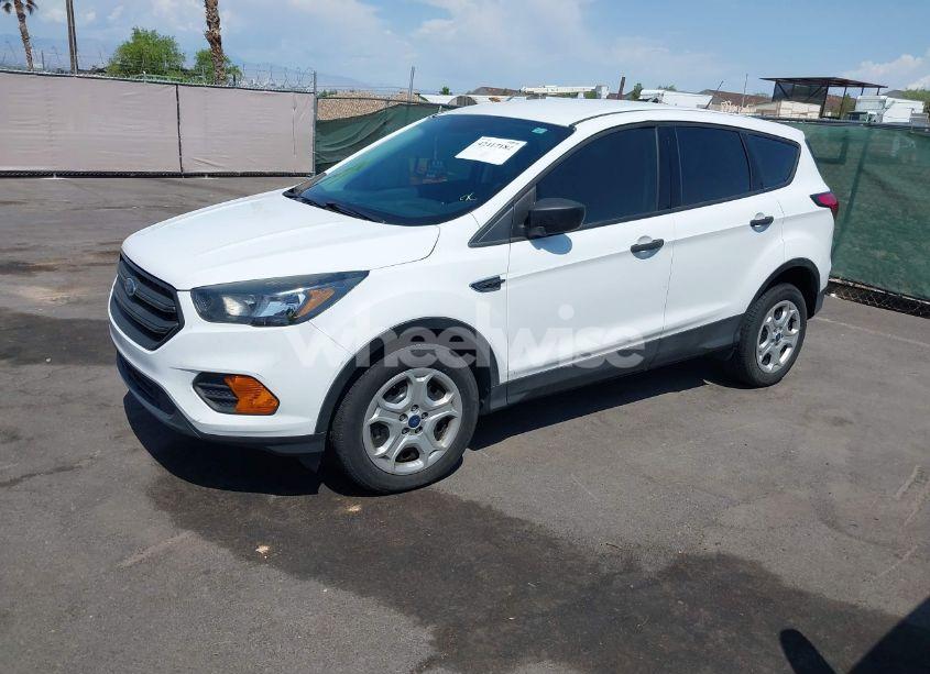 Photo 2 of 2019 Ford Escape S (VIN 1FMCU0F75KUB11723)