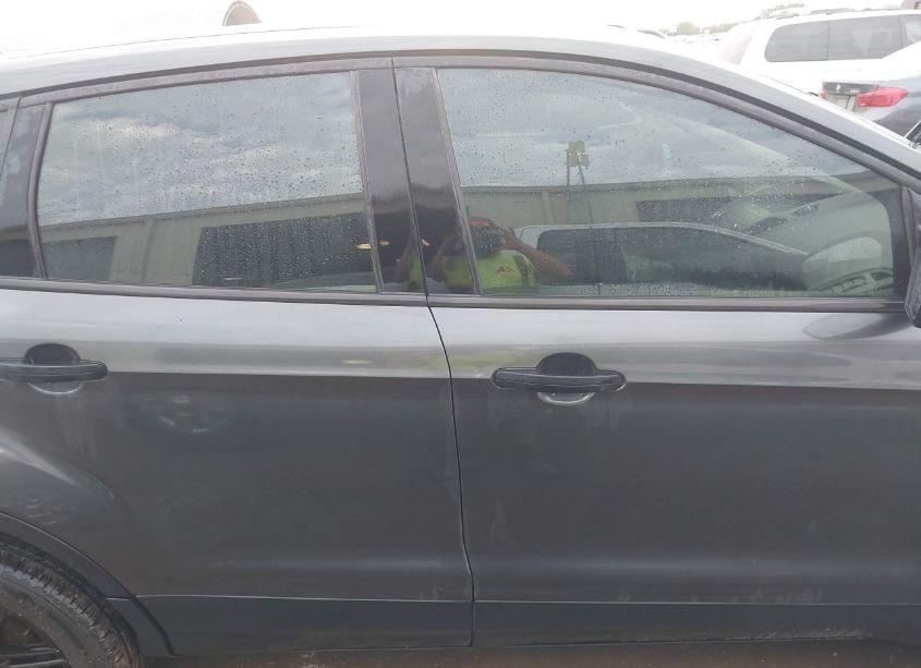 Photo 13 of 2019 Ford Escape S (VIN 1FMCU0F75KUB57102)