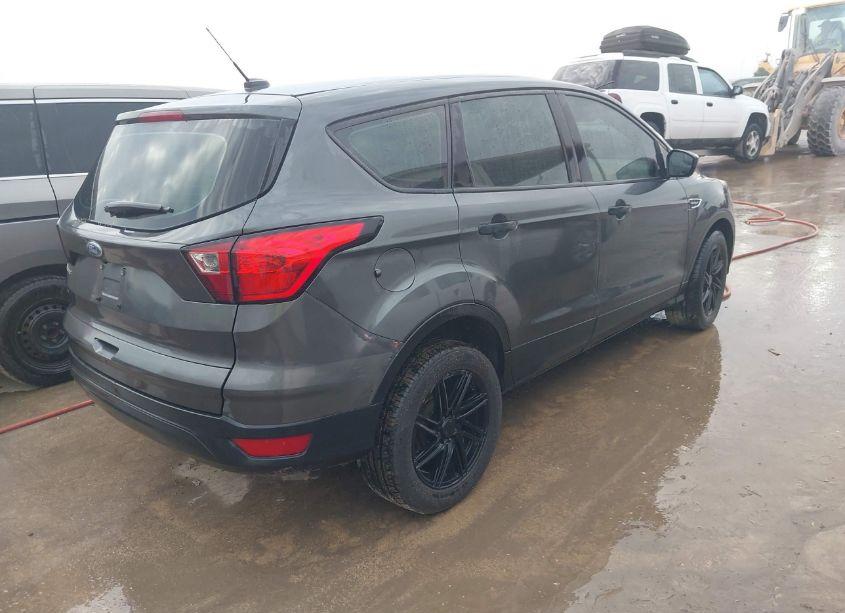 Photo 4 of 2019 Ford Escape S (VIN 1FMCU0F75KUB57102)