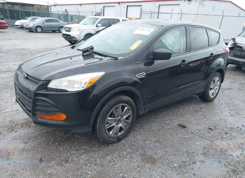 Photo 2 of 2013 Ford Escape S (VIN 1FMCU0F76DUB10325)
