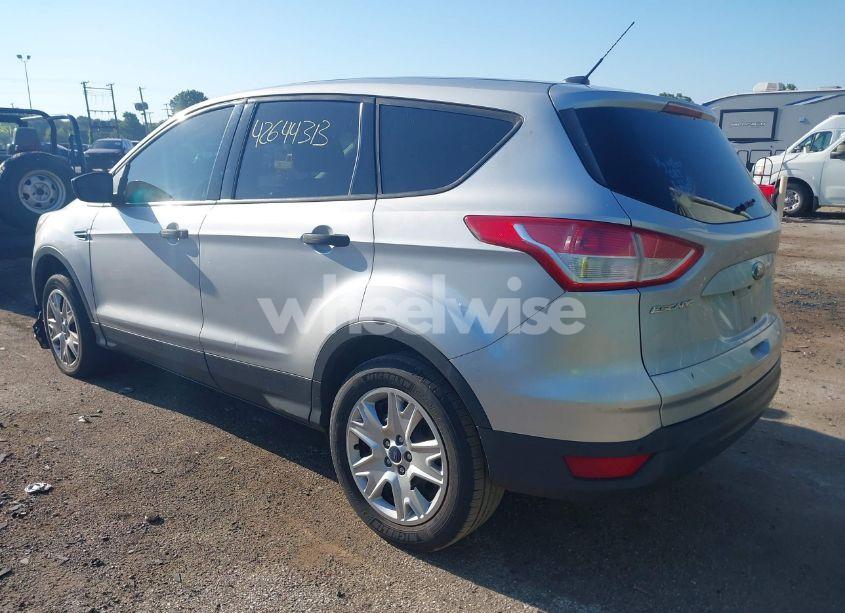 Photo 3 of 2013 Ford Escape S (VIN 1FMCU0F76DUC56336)