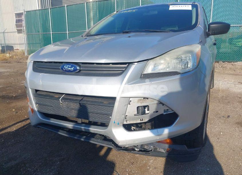 Photo 6 of 2013 Ford Escape S (VIN 1FMCU0F76DUC56336)