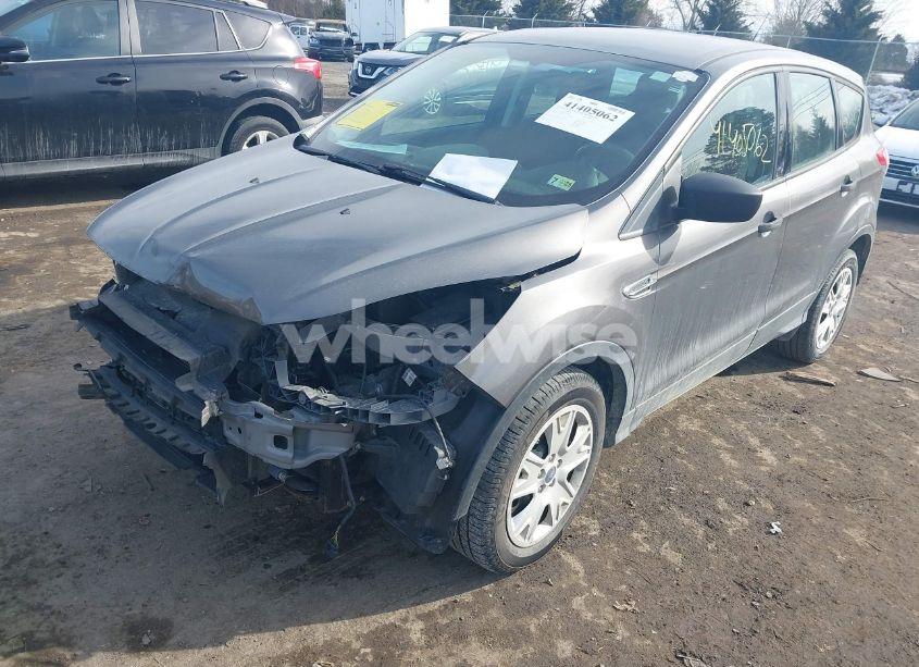 Photo 2 of 2013 Ford Escape S (VIN 1FMCU0F76DUD65203)