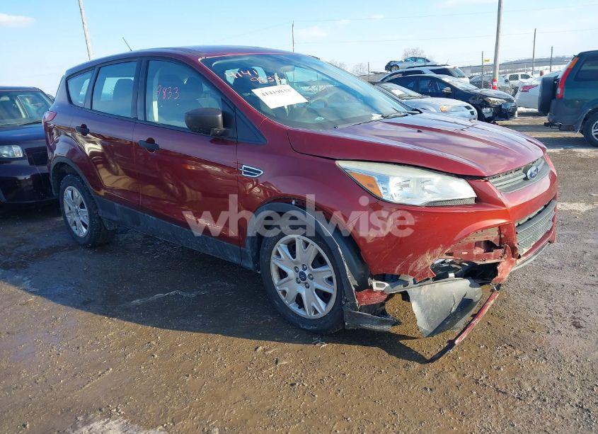 2014 Ford Escape S (VIN 1FMCU0F76EUA88960) main photo