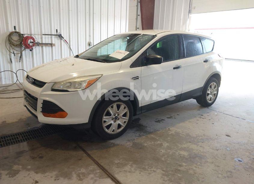 Photo 2 of 2014 Ford Escape S (VIN 1FMCU0F76EUB53743)