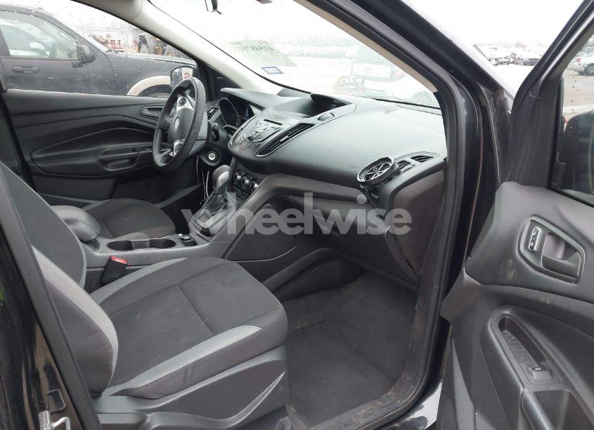 Photo 5 of 2014 Ford Escape S (VIN 1FMCU0F76EUC01354)