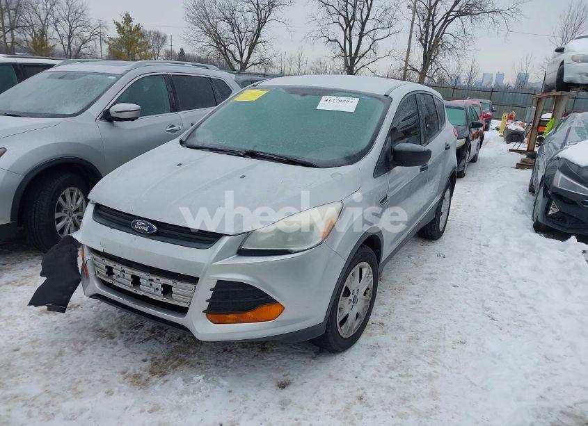Photo 2 of 2014 Ford Escape S (VIN 1FMCU0F76EUD23129)