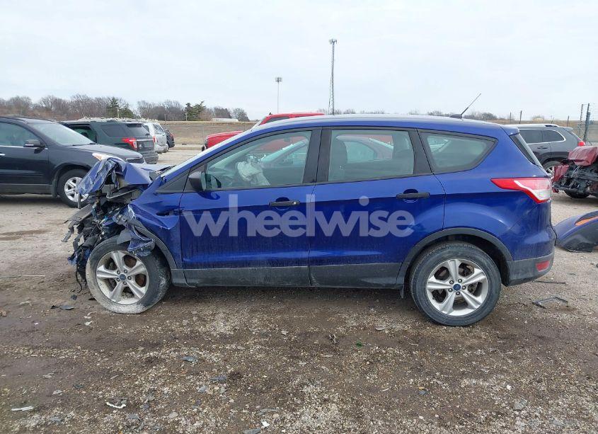 Photo 15 of 2014 Ford Escape S (VIN 1FMCU0F76EUE12411)