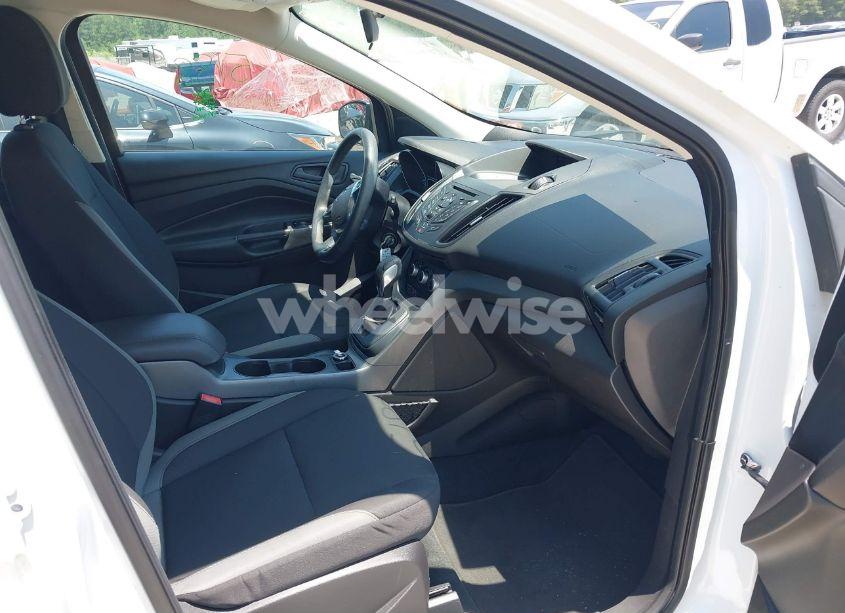 Photo 5 of 2015 Ford Escape S (VIN 1FMCU0F76FUB36023)