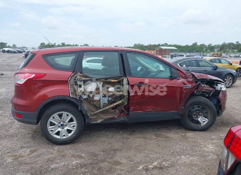 Photo 13 of 2015 Ford Escape S (VIN 1FMCU0F76FUC01503)