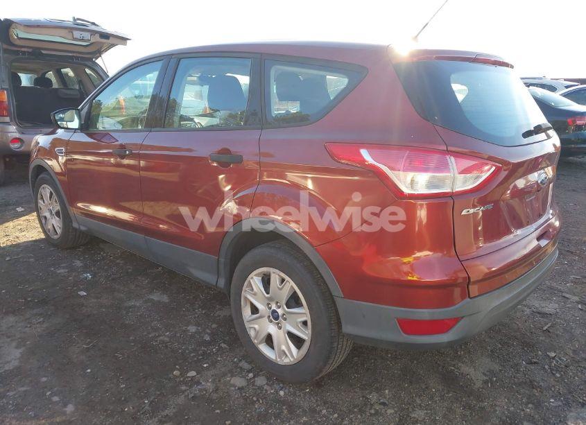 Photo 3 of 2015 Ford Escape S (VIN 1FMCU0F76FUC39863)