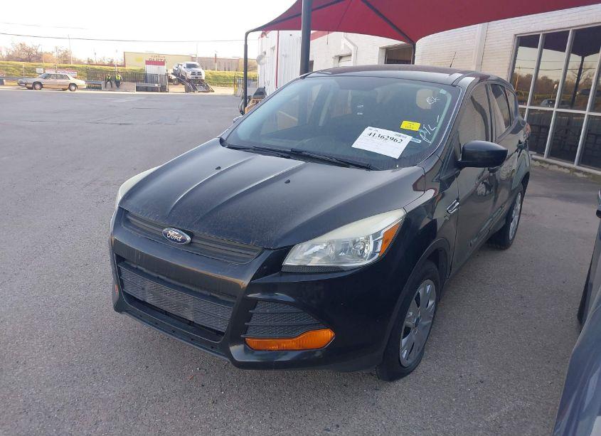 Photo 2 of 2015 Ford Escape S (VIN 1FMCU0F76FUC65461)