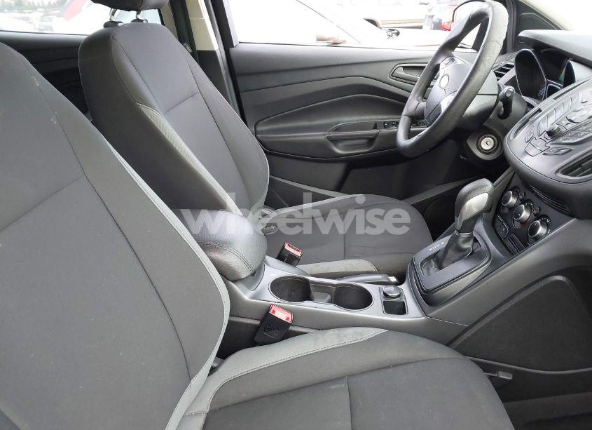 Photo 5 of 2016 Ford Escape S (VIN 1FMCU0F76GUA25053)