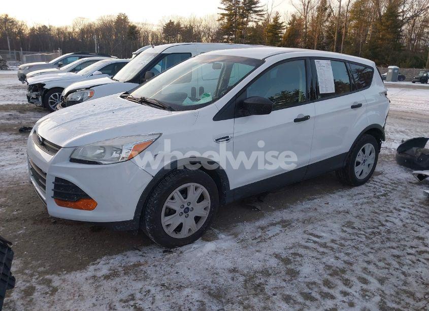 Photo 2 of 2016 Ford Escape S (VIN 1FMCU0F76GUA60370)