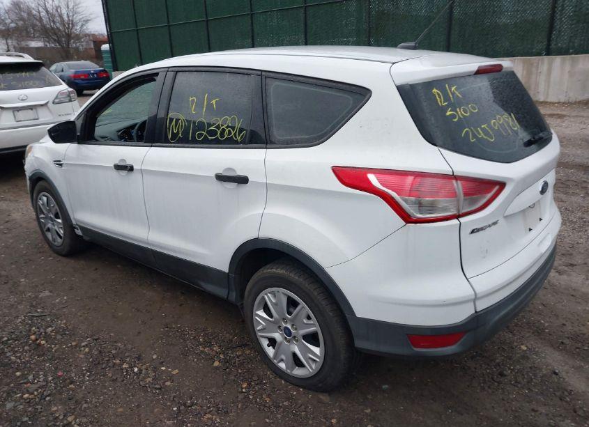 Photo 3 of 2016 Ford Escape S (VIN 1FMCU0F76GUB11415)