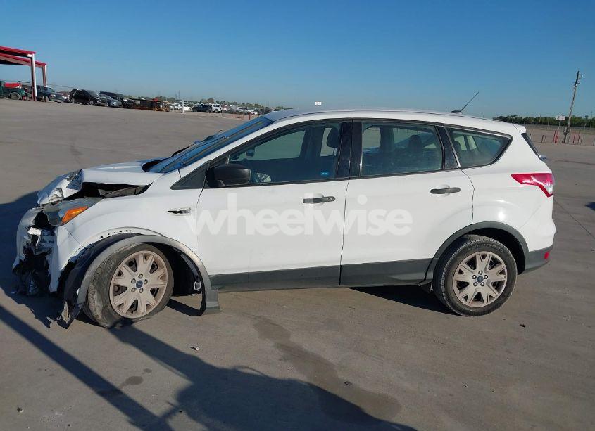 Photo 14 of 2016 Ford Escape S (VIN 1FMCU0F76GUB71145)