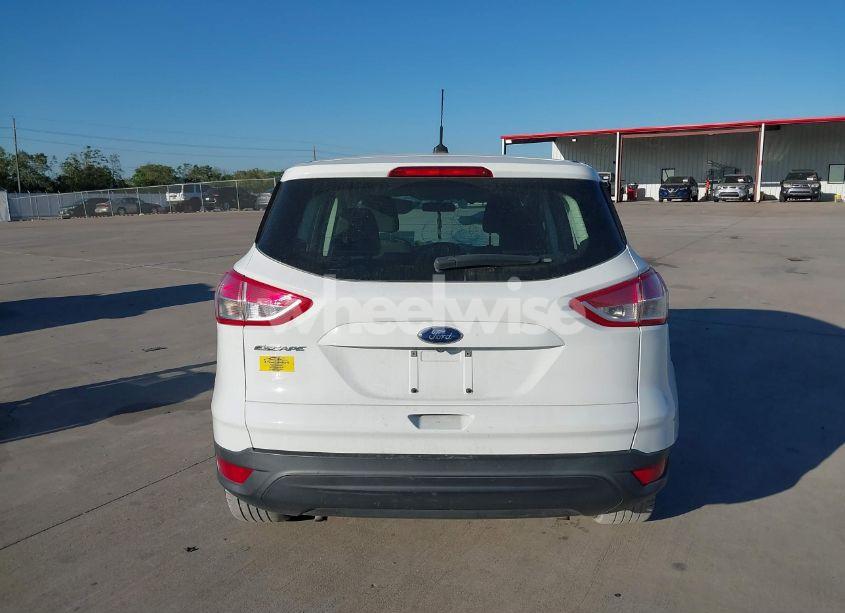 Photo 16 of 2016 Ford Escape S (VIN 1FMCU0F76GUB71145)