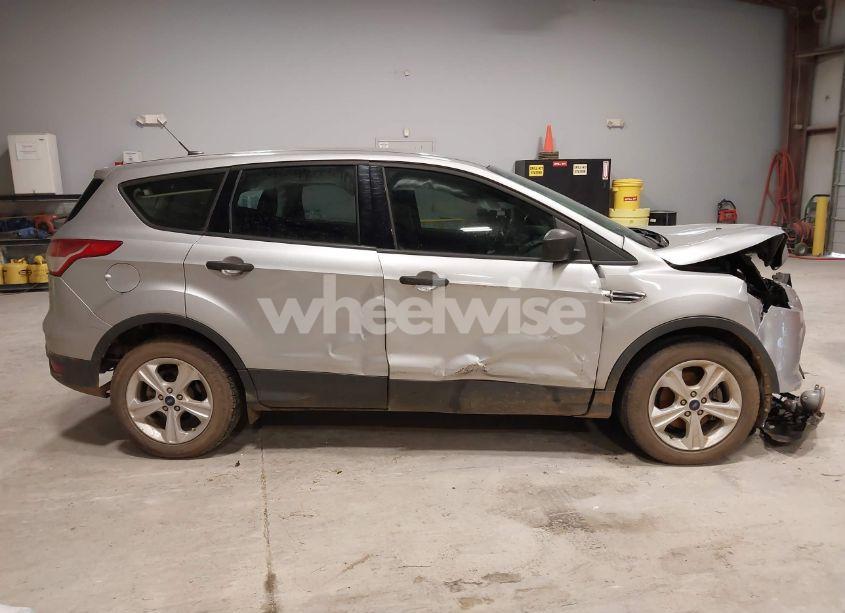 Photo 13 of 2016 Ford Escape S (VIN 1FMCU0F76GUB88575)