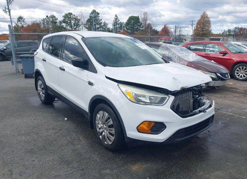 2017 Ford Escape S (VIN 1FMCU0F76HUA75890) main photo