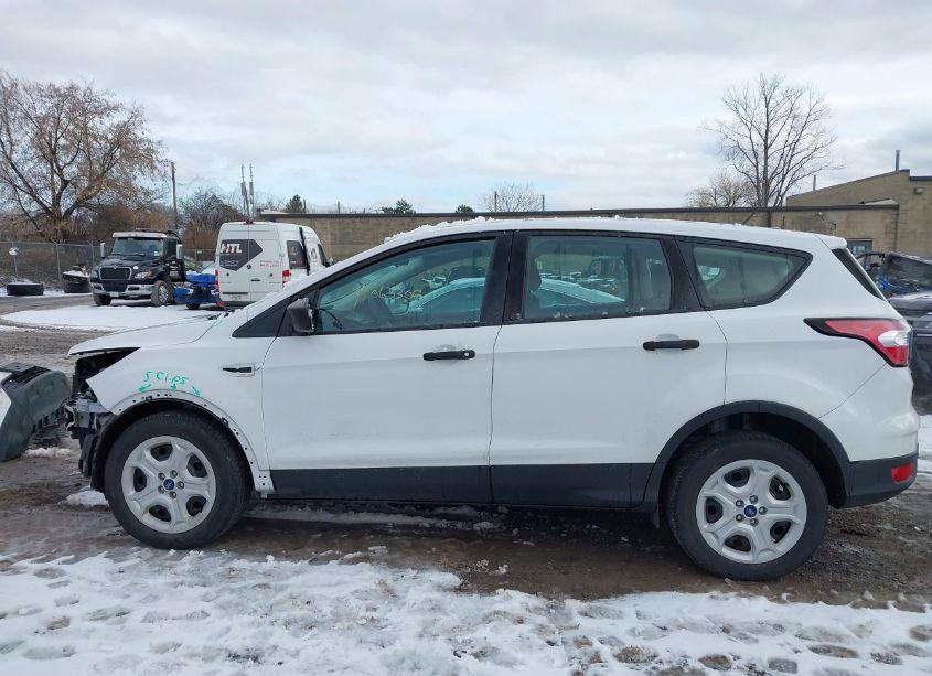 Photo 15 of 2017 Ford Escape S (VIN 1FMCU0F76HUD02589)