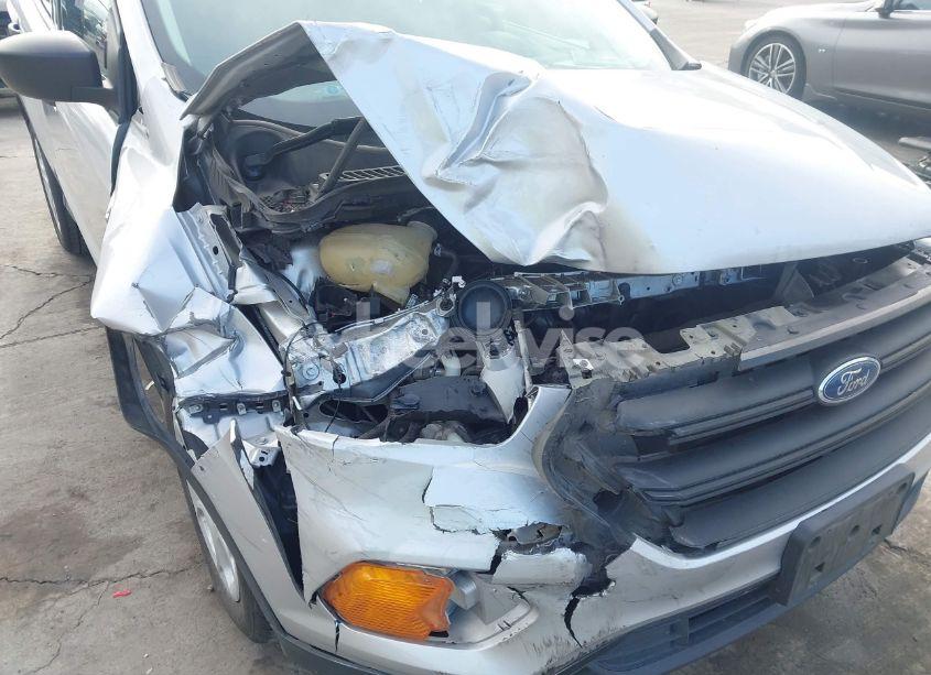 Photo 6 of 2018 Ford Escape S (VIN 1FMCU0F76JUA36514)