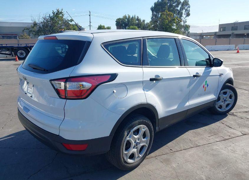 Photo 4 of 2018 Ford Escape S (VIN 1FMCU0F76JUA57363)