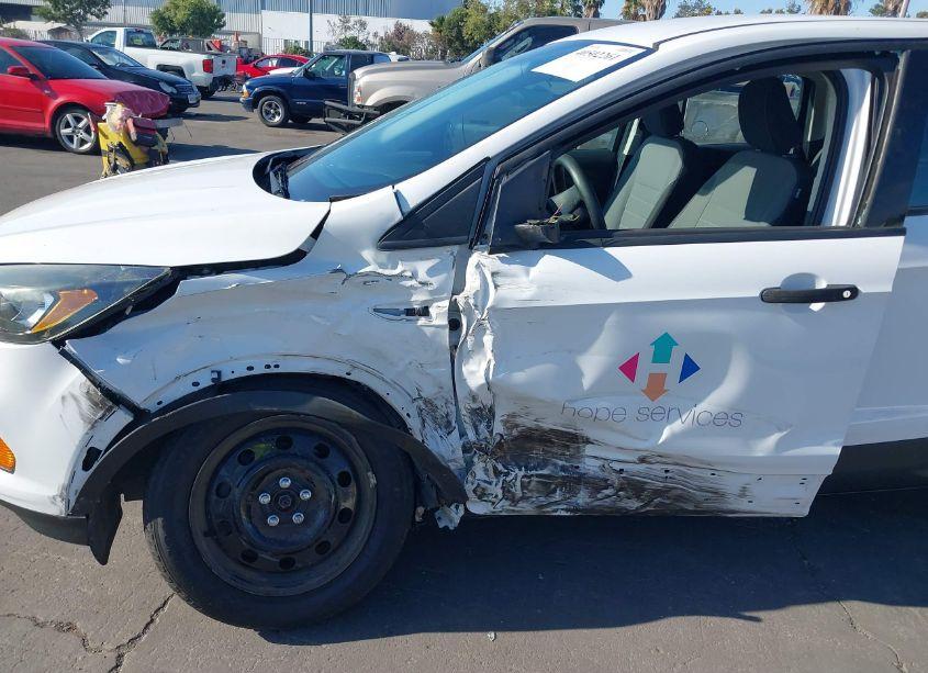 Photo 6 of 2018 Ford Escape S (VIN 1FMCU0F76JUA57363)