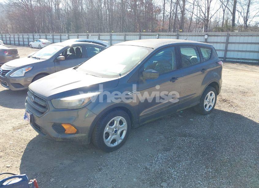 Photo 2 of 2018 Ford Escape S (VIN 1FMCU0F76JUB08151)