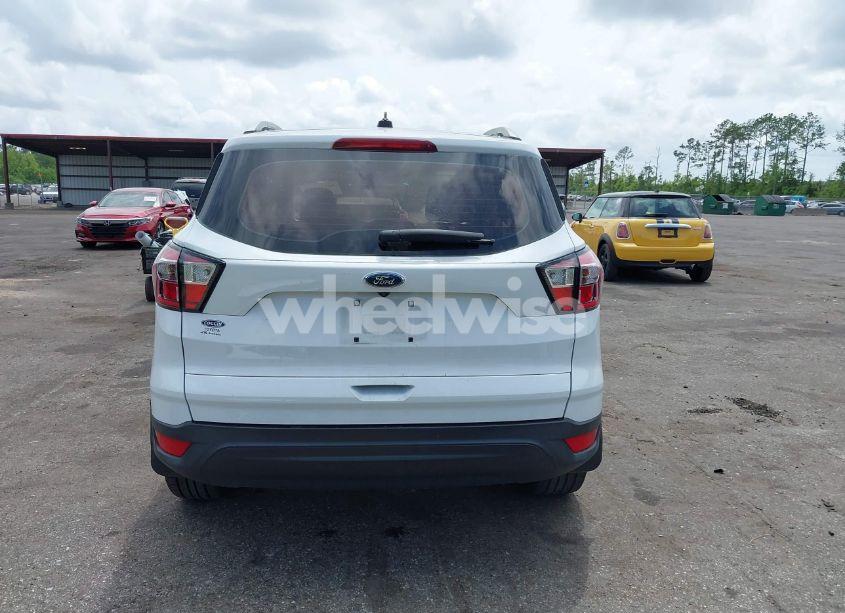 Photo 17 of 2018 Ford Escape S (VIN 1FMCU0F76JUB36547)