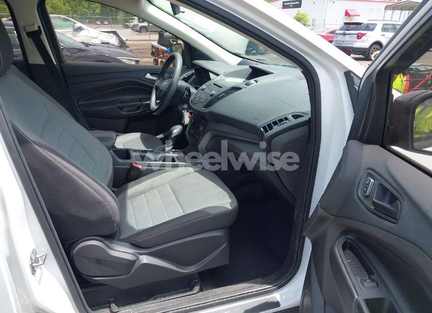 Photo 5 of 2018 Ford Escape S (VIN 1FMCU0F76JUB36547)