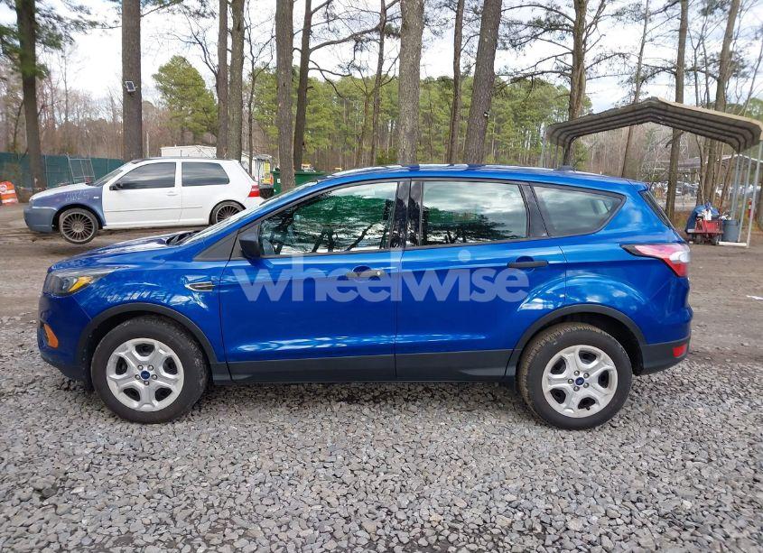 Photo 14 of 2018 Ford Escape S (VIN 1FMCU0F76JUB37228)