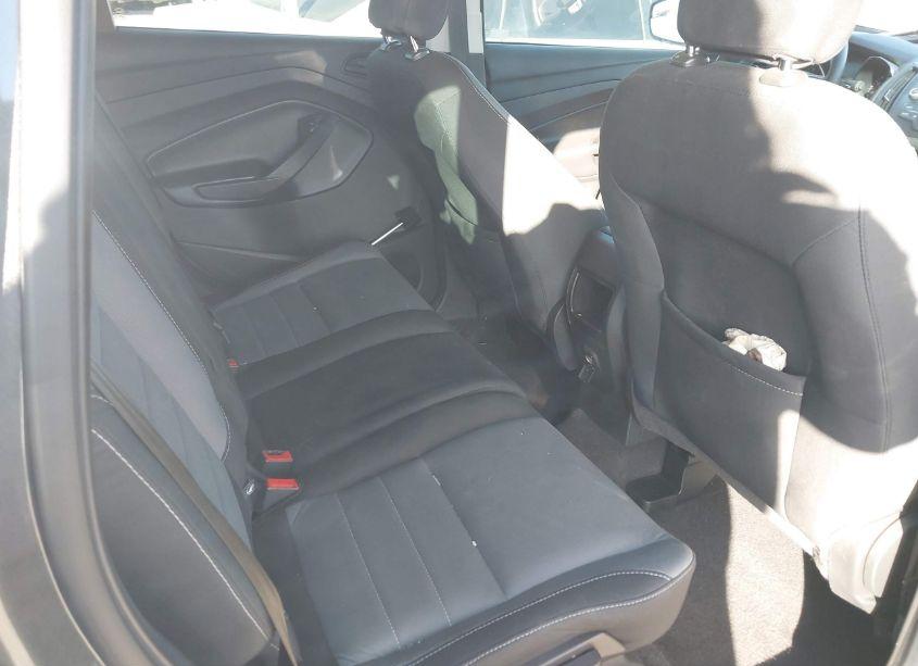 Photo 8 of 2018 Ford Escape S (VIN 1FMCU0F76JUB84355)