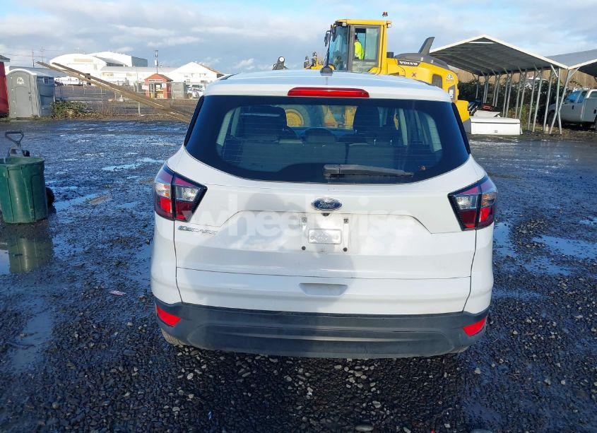 Photo 17 of 2018 Ford Escape S (VIN 1FMCU0F76JUC40357)