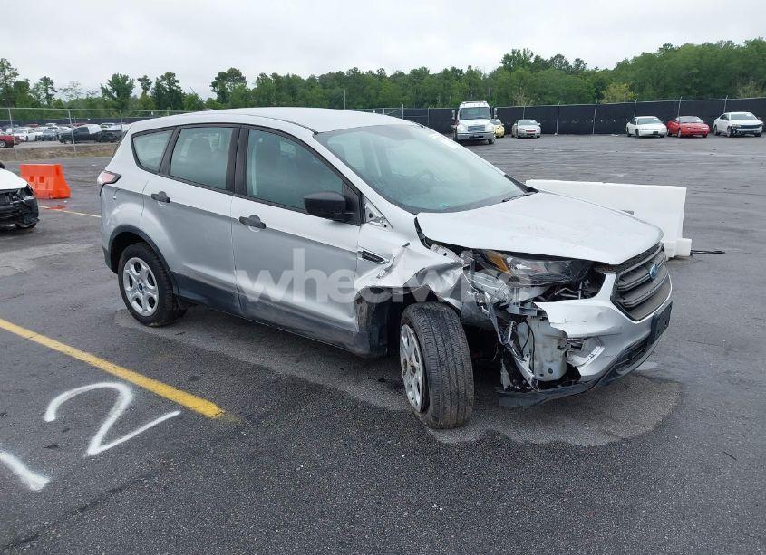2018 Ford Escape S (VIN 1FMCU0F76JUC49754) main photo