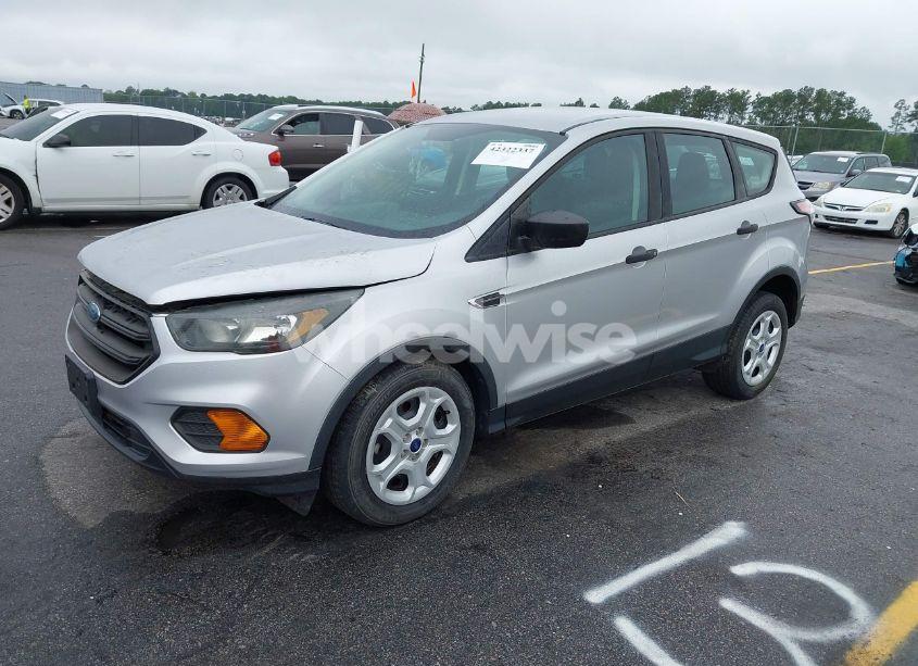 Photo 2 of 2018 Ford Escape S (VIN 1FMCU0F76JUC49754)