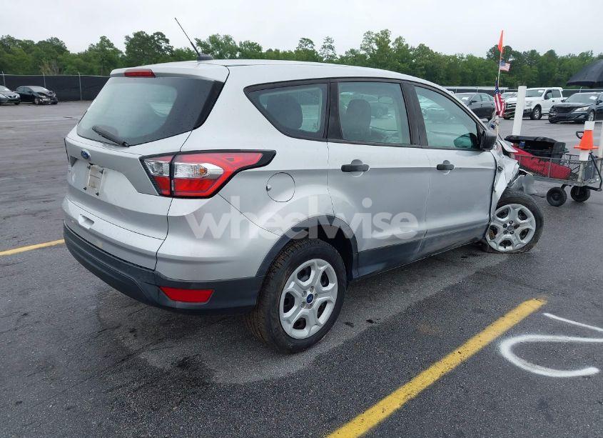 Photo 4 of 2018 Ford Escape S (VIN 1FMCU0F76JUC49754)