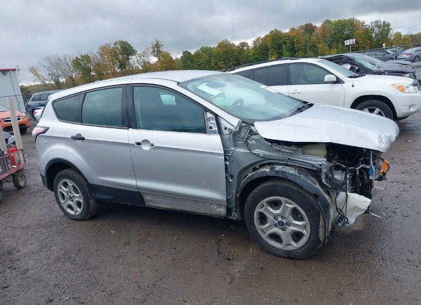 Photo 13 of 2018 Ford Escape S (VIN 1FMCU0F76JUC70040)