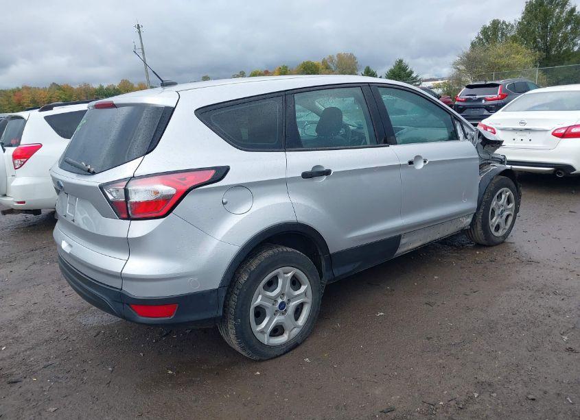 Photo 4 of 2018 Ford Escape S (VIN 1FMCU0F76JUC70040)
