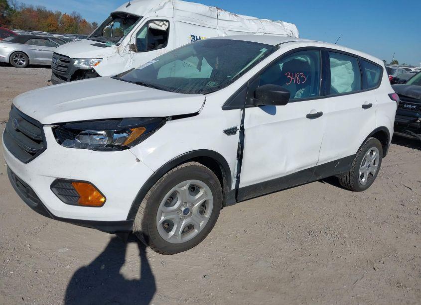 Photo 2 of 2018 Ford Escape S (VIN 1FMCU0F76JUC73097)