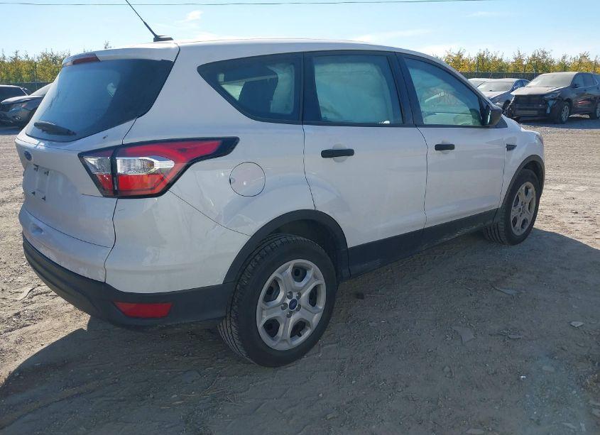 Photo 4 of 2018 Ford Escape S (VIN 1FMCU0F76JUC73097)
