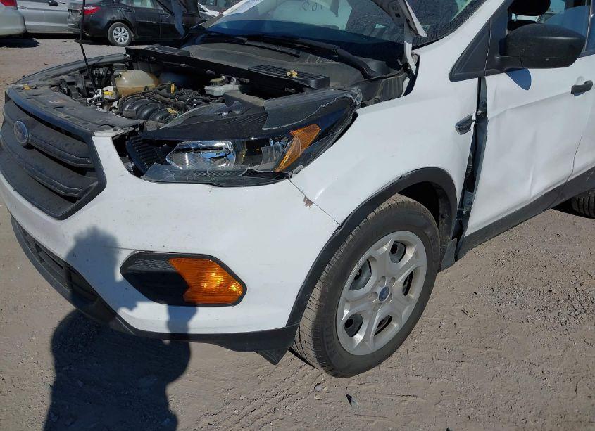 Photo 6 of 2018 Ford Escape S (VIN 1FMCU0F76JUC73097)