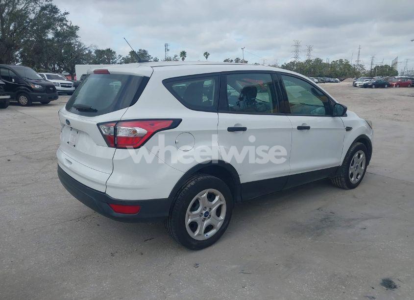Photo 4 of 2018 Ford Escape S (VIN 1FMCU0F76JUC87582)