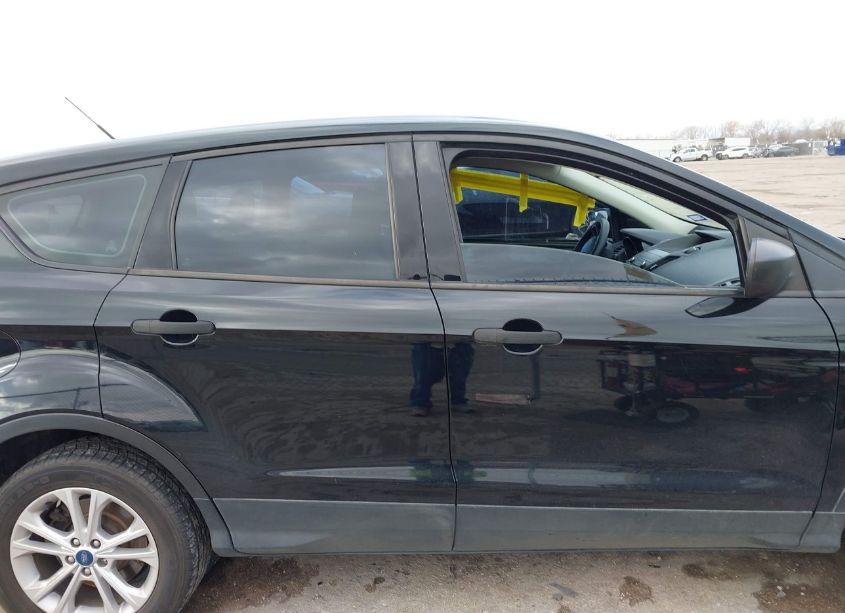 Photo 13 of 2019 Ford Escape S (VIN 1FMCU0F76KUA34716)