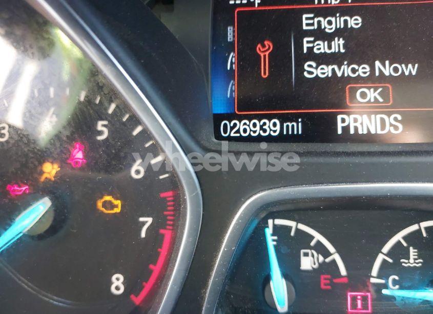 Photo 15 of 2019 Ford Escape S (VIN 1FMCU0F76KUB11066)